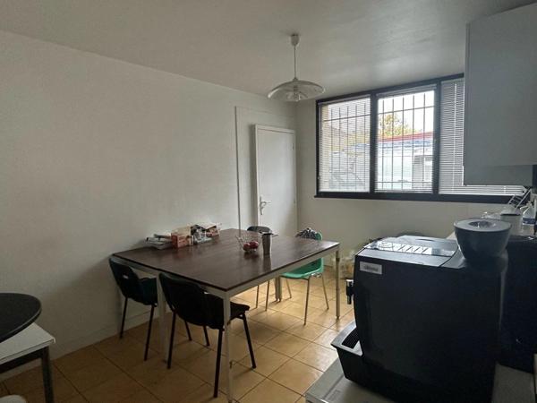 Location Local commercial 7 pièces 207 m2 à Chartres