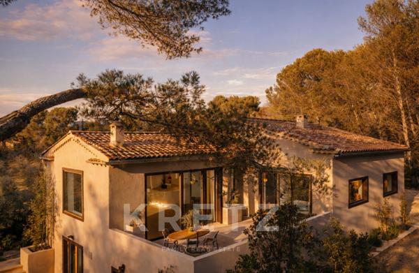 Maison rénovée à 5 mn du centre ville d’Aix-en-Provence, au cœur du très prisé site des Pinchinats