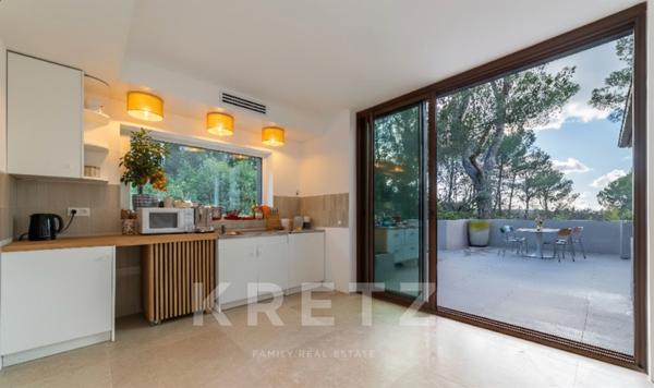 Maison rénovée à 5 mn du centre ville d’Aix-en-Provence, au cœur du très prisé site des Pinchinats