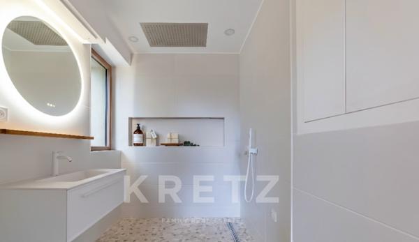 Maison rénovée à 5 mn du centre ville d’Aix-en-Provence, au cœur du très prisé site des Pinchinats