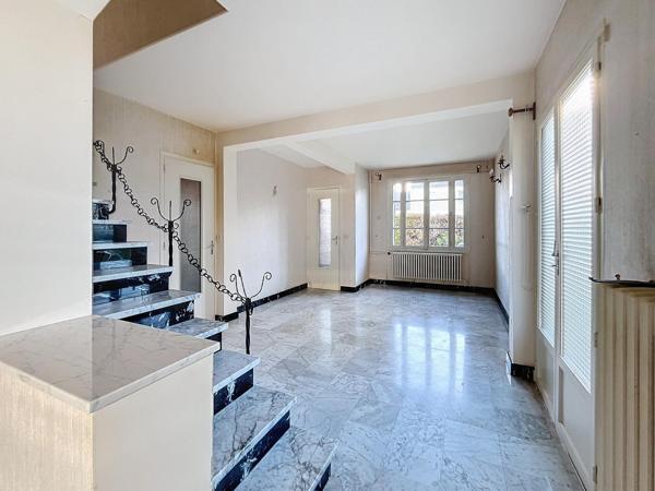 Maison à rénover, gros potentiel, proche centre ville