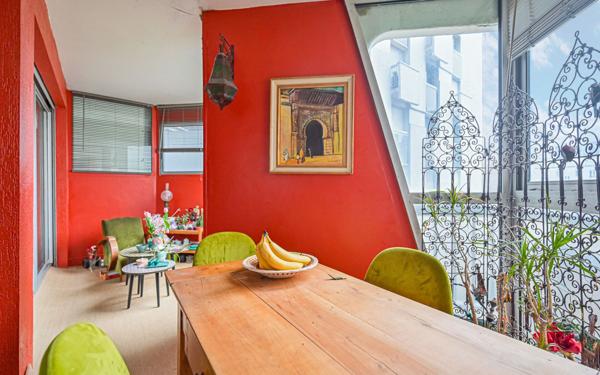 Appartement à vendre    3 pièces • 68 m2 Paris 20