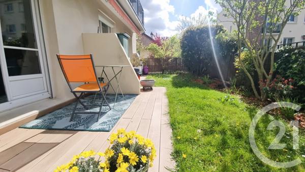 Appartement F5 à vendre  5 pièces - 87,04 m2 ST MAUR DES FOSSES - 94