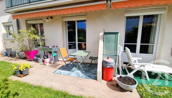 Appartement F5 à vendre  5 pièces - 87,04 m2 ST MAUR DES FOSSES - 94