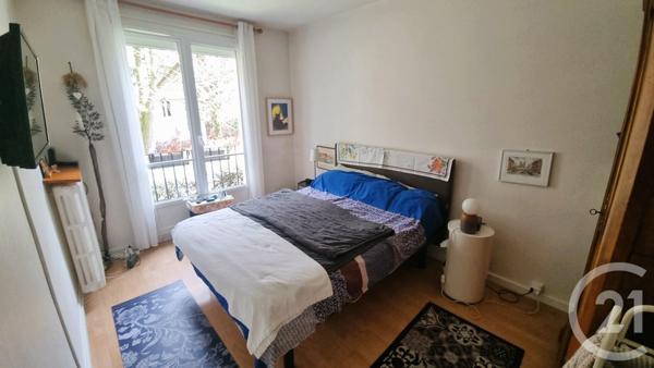 Appartement F5 à vendre  5 pièces - 87,04 m2 ST MAUR DES FOSSES - 94