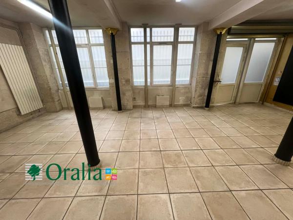Local commercial · Location Paris (75003) 67m²
