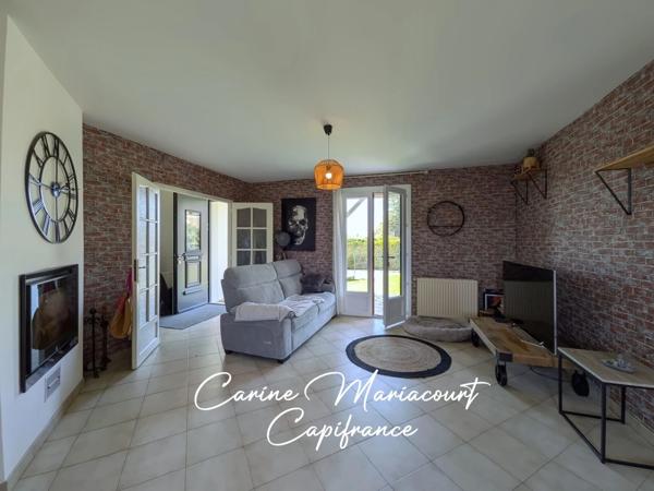 🔥 Maison familiale 4 chambres avec piscine, grand terrain clos et sous-sol complet – Proche Saint-Maixent-l’École 🔥