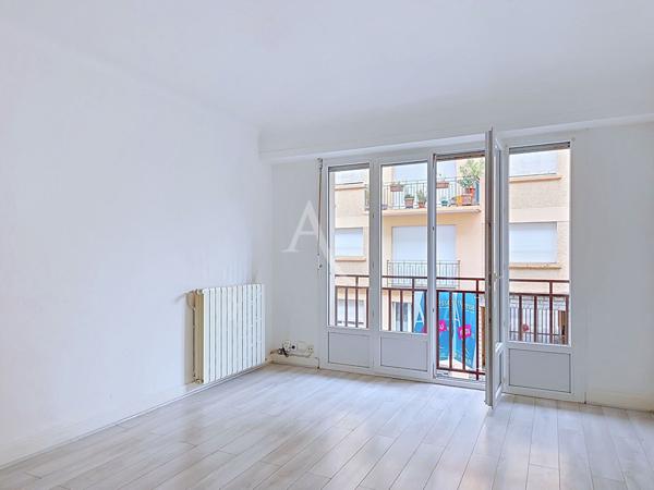 Appartement T3 à vendre - Pau Centre - 2 chambres - Balcon - Cave