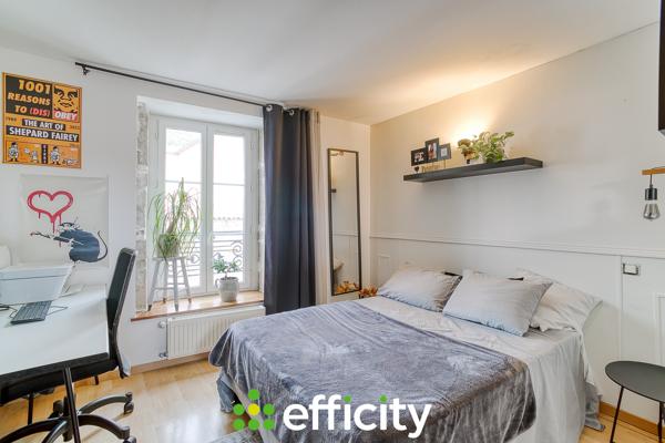 Maison
         5 pièces
        - 110 m² Exclusivité 229 900 € *