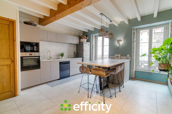 Maison
         5 pièces
        - 110 m² Exclusivité 229 900 € *