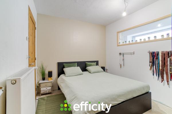 Maison
         5 pièces
        - 110 m² Exclusivité 229 900 € *