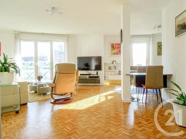 Appartement F5 à vendre  5 pièces - 106 m 2   LYON  - 69003