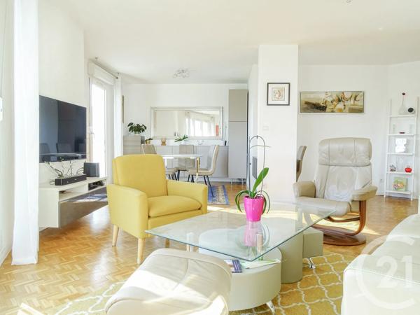 Appartement F5 à vendre  5 pièces - 106 m 2   LYON  - 69003