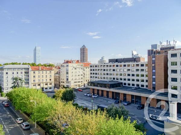 Appartement F5 à vendre  5 pièces - 106 m 2   LYON  - 69003