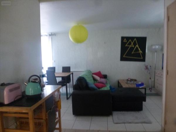 Maison à vendre à La Haie-Traversaine en Mayenne (53300), ref : 075/FC70