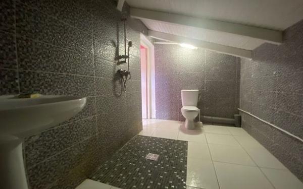 Appartement à louer    2 pièces •  Les Abymes