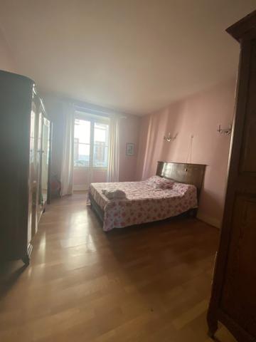 Grande maison de Village