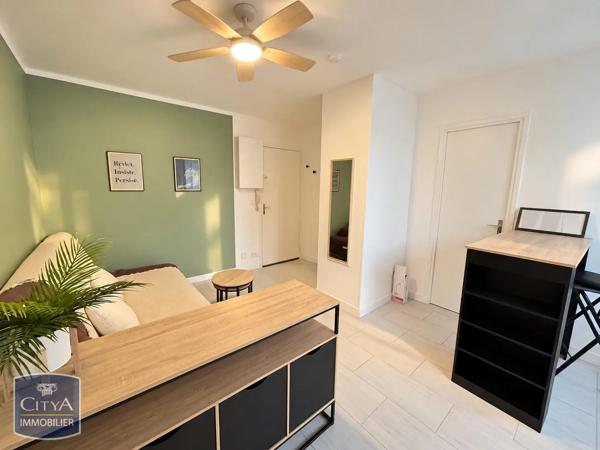Appartement à louer 1 pièce 20.54m² Bourges (18000)
