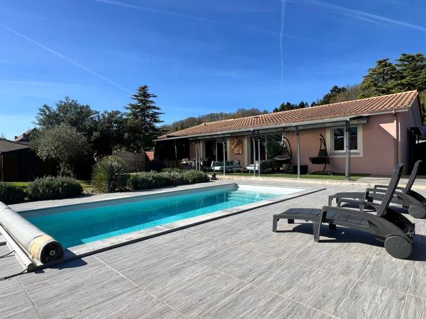 Maison de plain pied 3 chambres sans vis à vis
