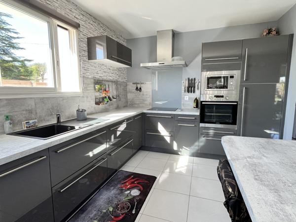 Maison de plain pied 3 chambres sans vis à vis