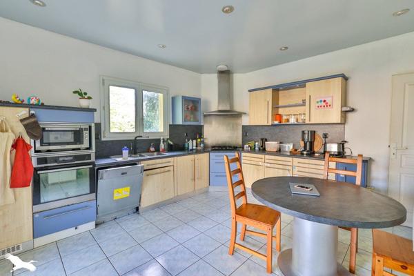 Maison à vendre |  Aigre |  5 pièces | 143 m²