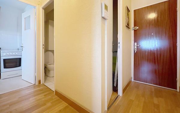 Appartement à vendre    2 pièces •  Tours