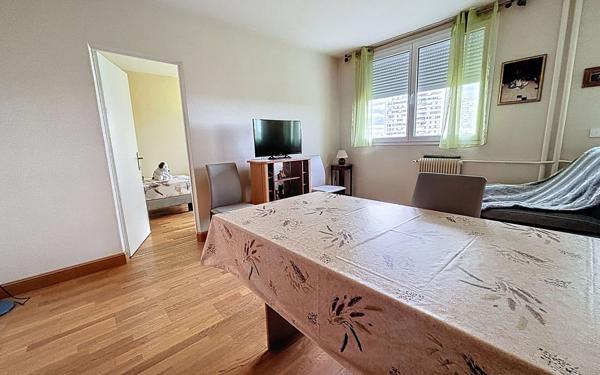 Appartement à vendre    2 pièces •  Tours