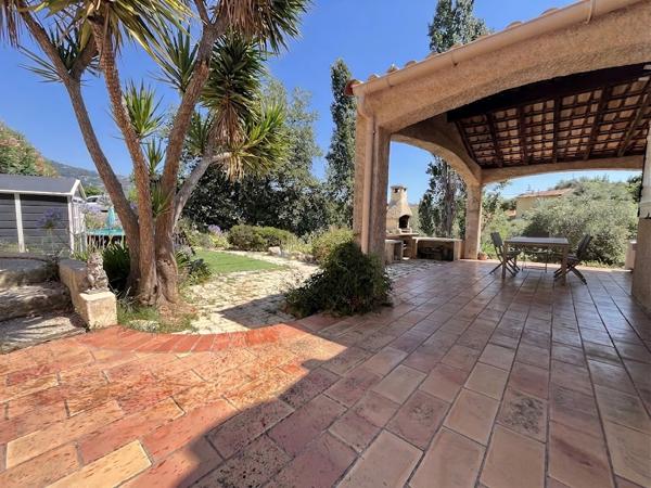 Maison Provençale Carros 4P 83m2 avec 1350m2