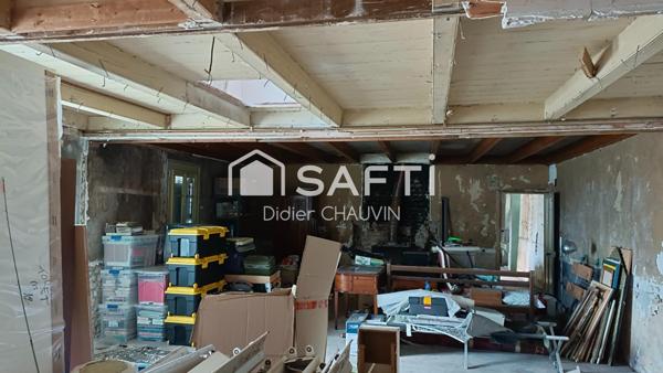 CHARENTAISE A RESTAURER PROCHE AIGREFEUILLE