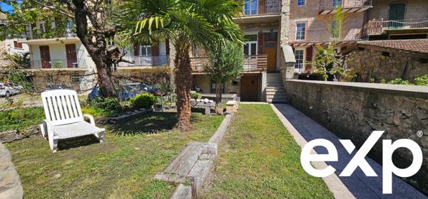 IMMEUBLE/MAISON en pierre 282 m2.