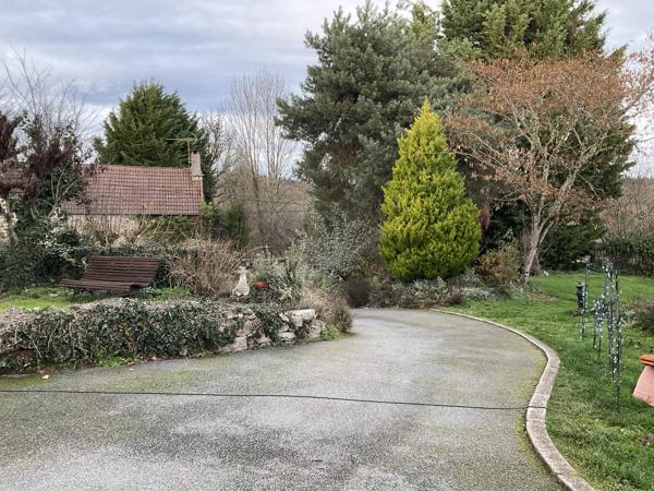 Maison à vendre à Saint-Pardoux-les-Cards (23150) - Creuse