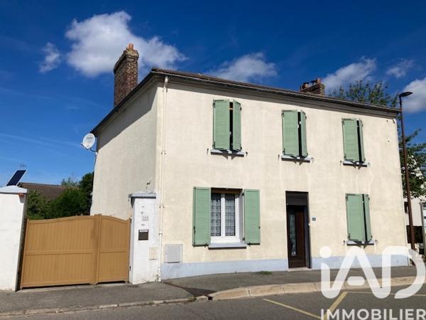 Maison à vendre 7 pièces 150 m² Flins-sur-Seine