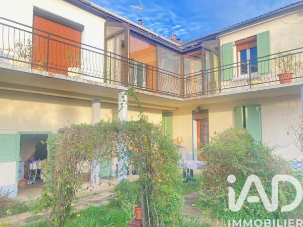 Maison à vendre 7 pièces 150 m² Flins-sur-Seine