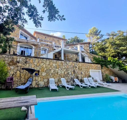 Achat - Maison Le Cannet-des-Maures 83340 8 pièces 200 m 2 3111 m 2