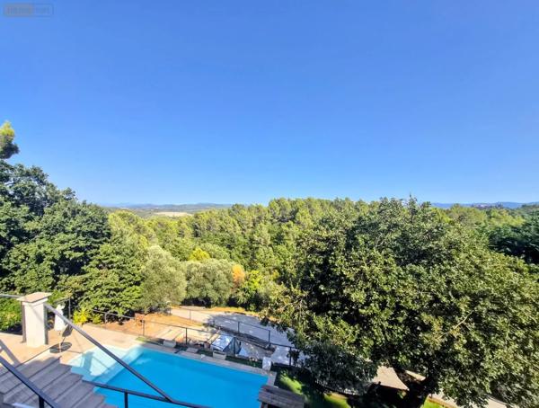 Achat - Maison Le Cannet-des-Maures 83340 8 pièces 200 m 2 3111 m 2