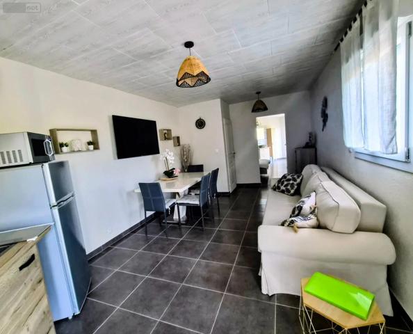 Achat - Maison Le Cannet-des-Maures 83340 8 pièces 200 m 2 3111 m 2