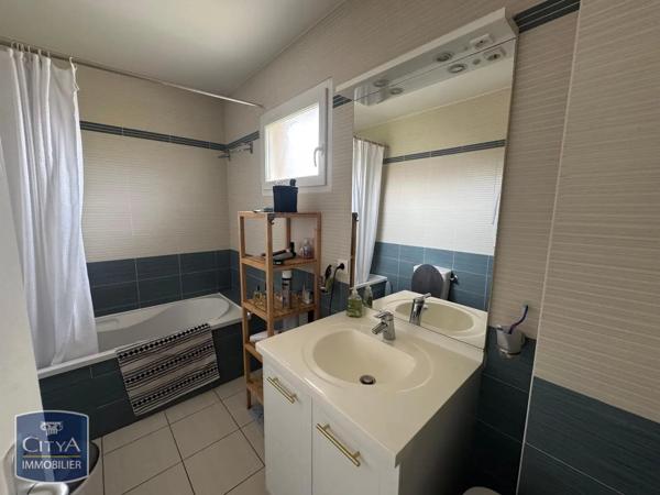 Maison à louer 4 pièces 95.69m² Prévessin-Moëns (01280)