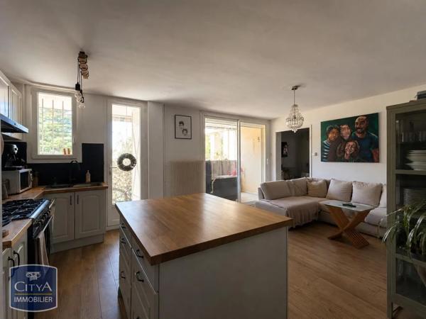 Appartement à louer 5 pièces 84.17m² Martigues (13500)