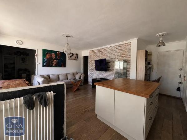Appartement à louer 5 pièces 84.17m² Martigues (13500)