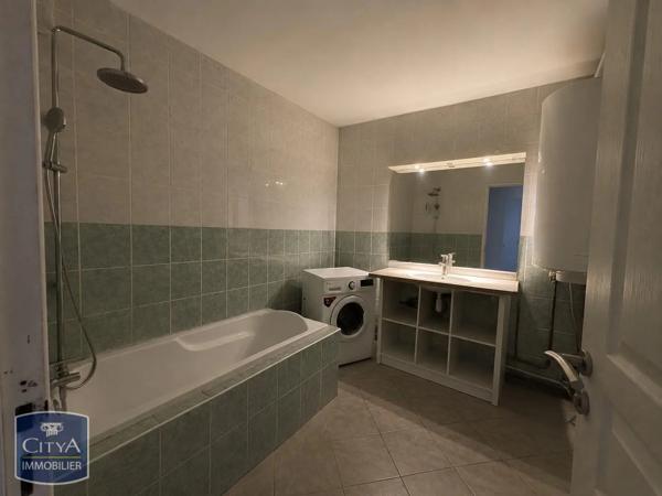 Appartement à louer 5 pièces 84.17m² Martigues (13500)