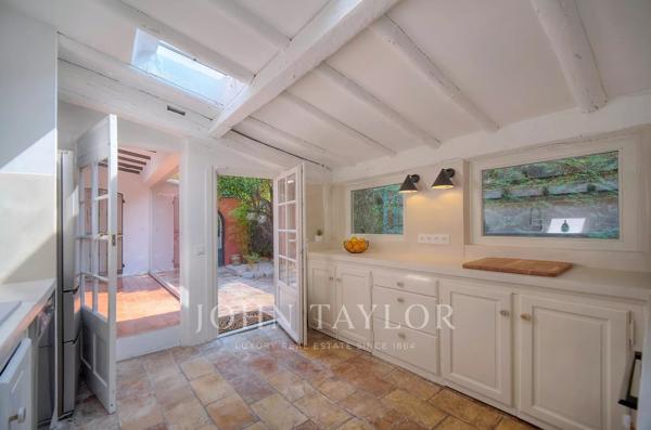 Mas provençal rénové à louer à Mougins - 4 chambres + annexe - Domaine privé