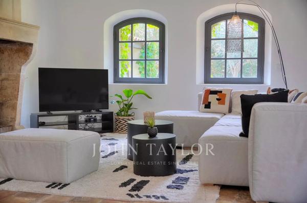Mas provençal rénové à louer à Mougins - 4 chambres + annexe - Domaine privé