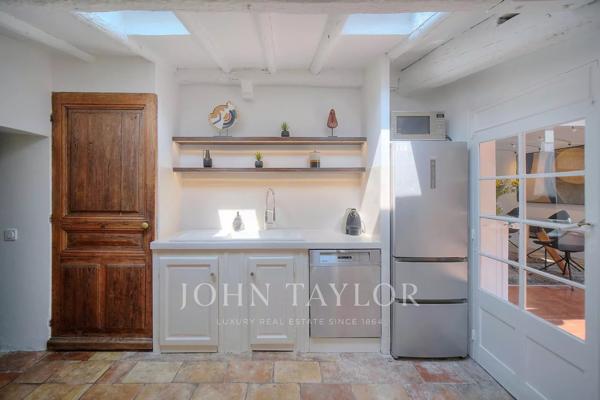 Mas provençal rénové à louer à Mougins - 4 chambres + annexe - Domaine privé