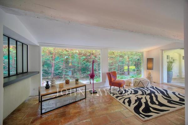 Mas provençal rénové à louer à Mougins - 4 chambres + annexe - Domaine privé