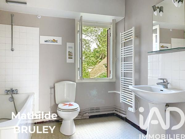 Immeuble à vendre 146 m² Dourdan