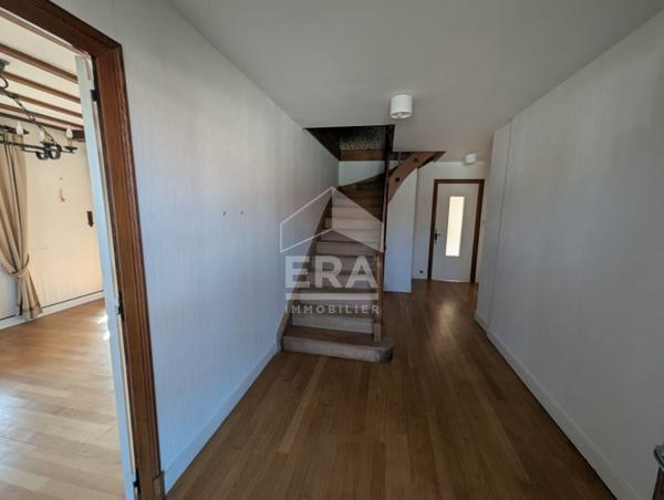 Maison Pierrefontaine Les Varans 8 pièces 168 m2