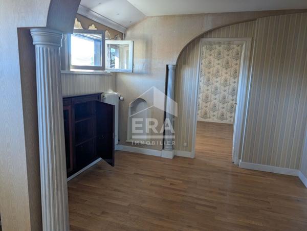 Maison Pierrefontaine Les Varans 8 pièces 168 m2