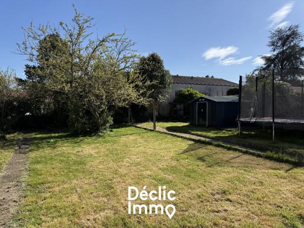 Vente maison rénovée Saint benoit, 120m² 6 pièces 273 000€ avec garage
