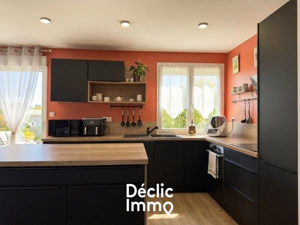 Vente maison rénovée Saint benoit, 120m² 6 pièces 273 000€ avec garage