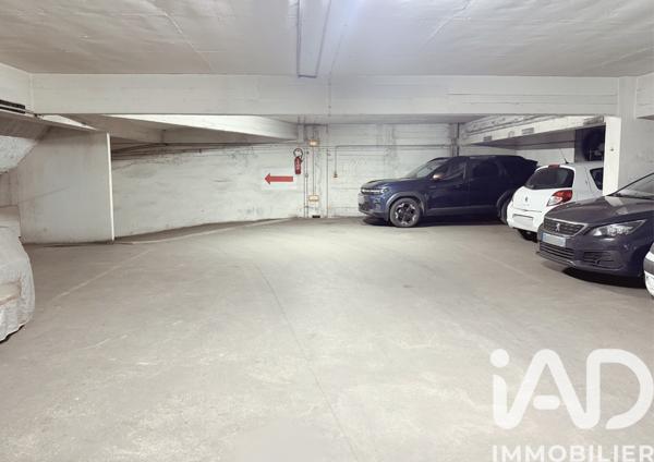 Parking à vendre 12 m² Paris 9